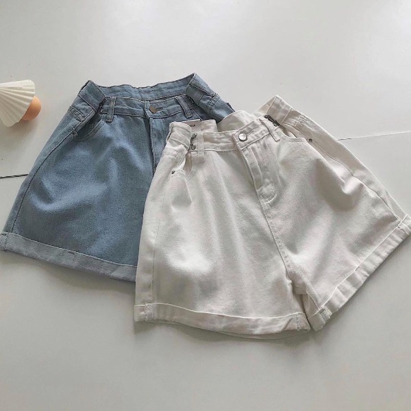 Quần Short Jean Nữ JEM CLOSET Thiết Kế Basic Quần Đùi Nữ Ống Rộng COSON Có Móc Cài Chỉnh Eo Lên Form Siêu Tôn Dáng 2768