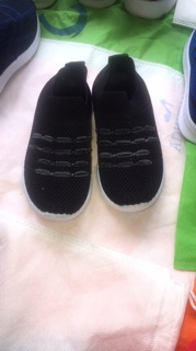 Giày chun cho bé 100k