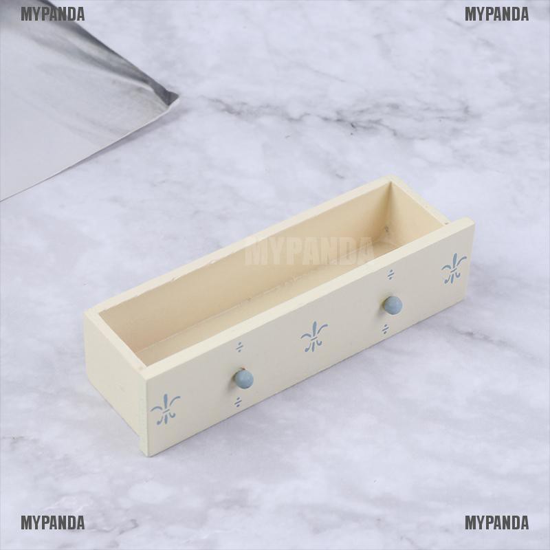 Mô hình tủ bếp màu trắng tỉ lệ 1:12 dùng trang trí nhà búp bê