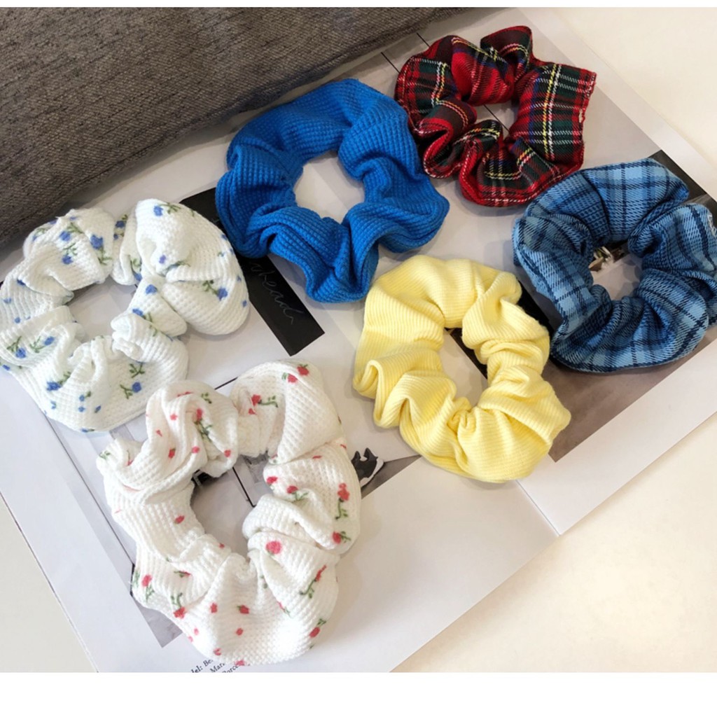 Cột tóc Scrunchies
