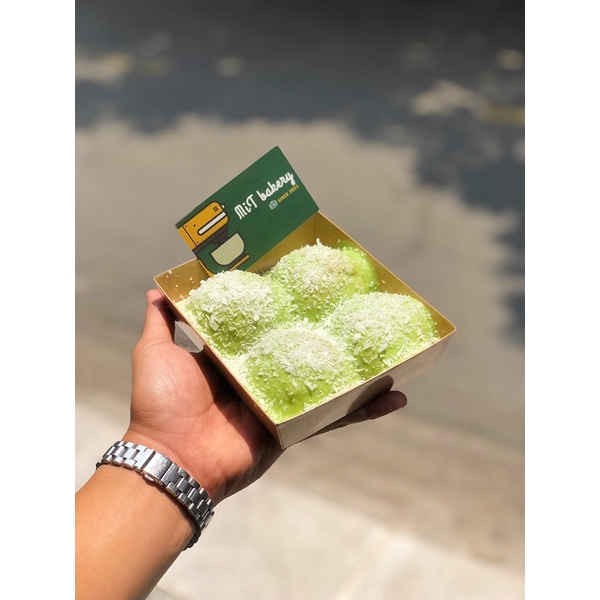 Bánh mì phú sỹ kem bắp