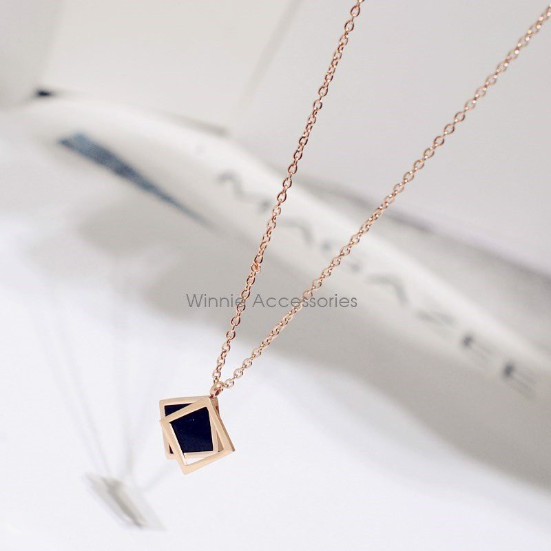 Dây chuyền nữ titan 2square