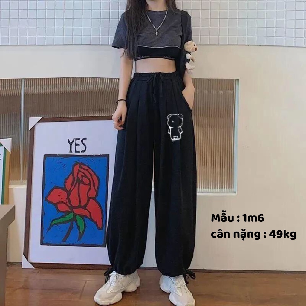 [Mã FAMARAL1 giảm 10K đơn 50K] Quần boom nữ chất liệu nỉ , Quần jogger Nữ in hình gấu có dây rút ở chân