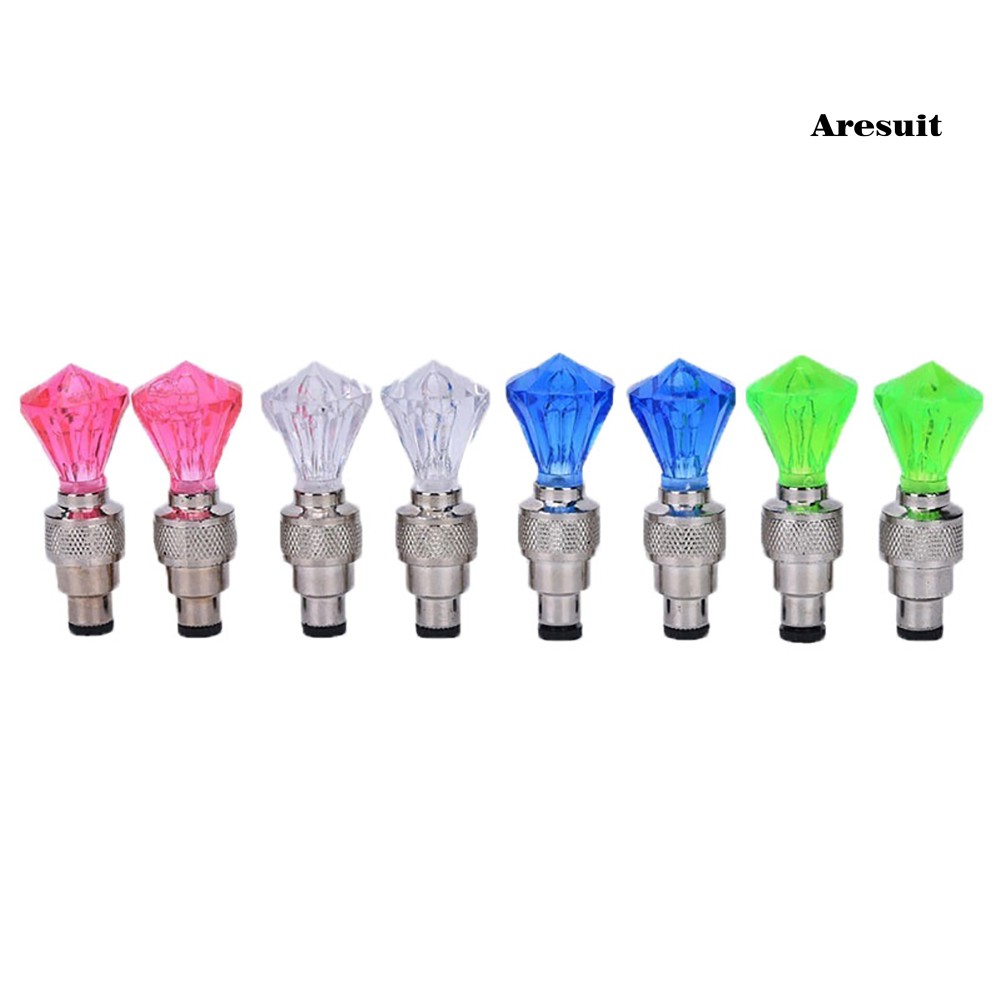 2 Nắp Van Bánh Xe Đạp / Xe Máy / Ô Tô Hình Viên Kim Cương Có Đèn led