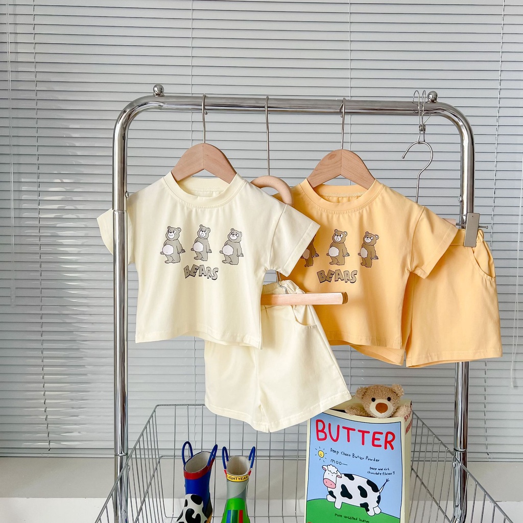 Set Đồ Mùa Hè 2 Món Gồm Áo Thun Tay Cộc In Hình Gấu + Quần Ngắn Cho Bé Sơ Sinh
