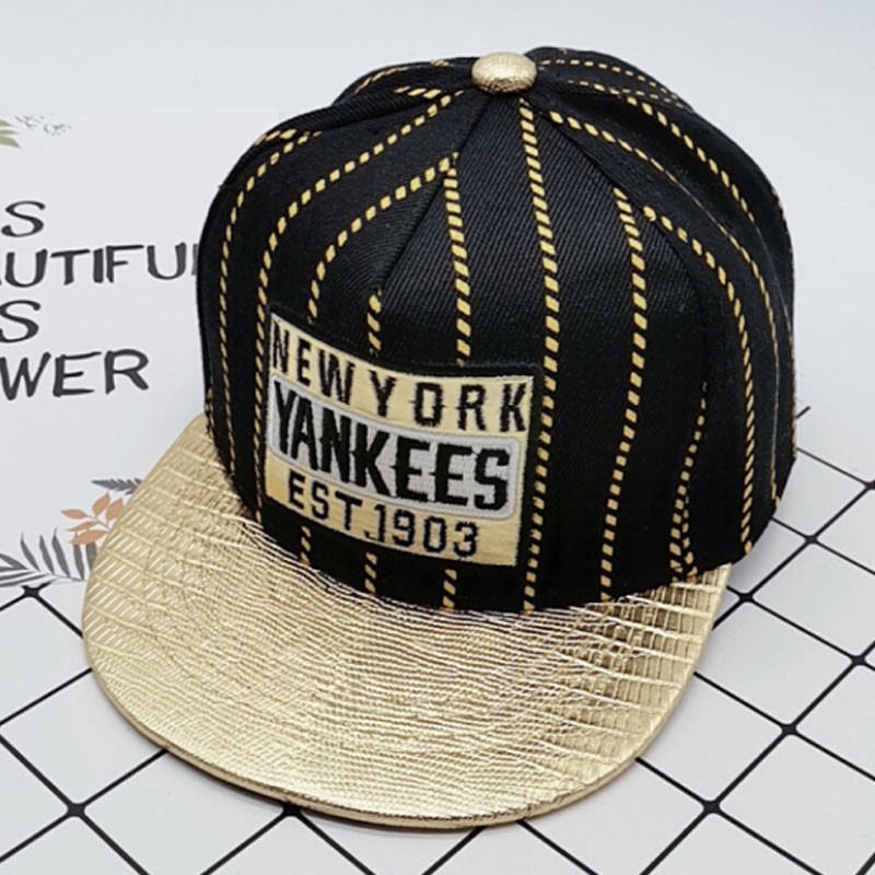 Mũ Lưỡi Trai Thêu Chữ Cá Tính Thời Trang Dành Cho Bé