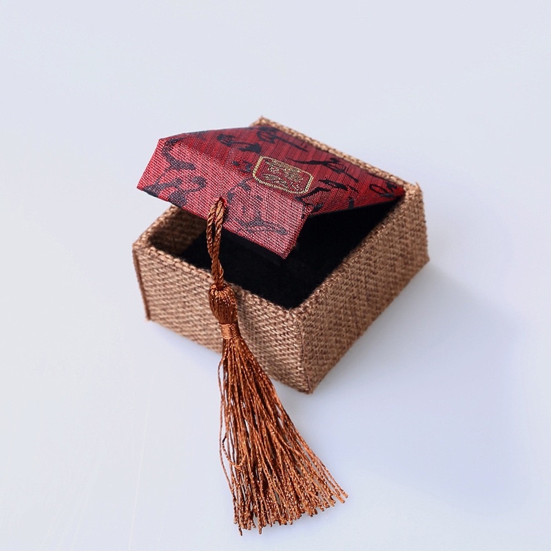 HỘP GẤM ĐỰNG TRANG SỨC PHONG THỦY 6X6.5Cm | BigBuy360 - bigbuy360.vn