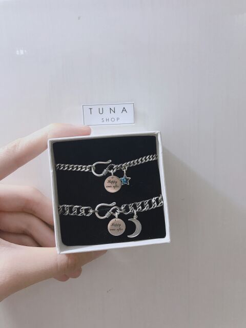 Vòng tay đôi THIẾT KẾ [𝑲𝒉𝒂̆́𝒄 𝒕𝒉𝒆𝒐 𝒚𝒆̂𝒖 𝒄𝒂̂̀𝒖] Lắc đôi Bạc _ 𝑨̉𝒏𝒉 +𝑽𝒊𝒅𝒆𝒐 𝒕𝒉𝒂̣̂𝒕 __ Cam kết chuẩn Bạc_TUNASHOP