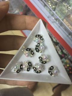 Đá hình các loại (giá 1 viên)