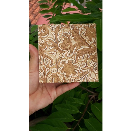 Hộp gấm đựng vòng tay size 10x10cm