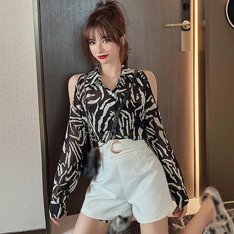 Áo Trễ Vai Tay Dài Hoạ Tiết Da Báo Kiểu Hàn Quốc