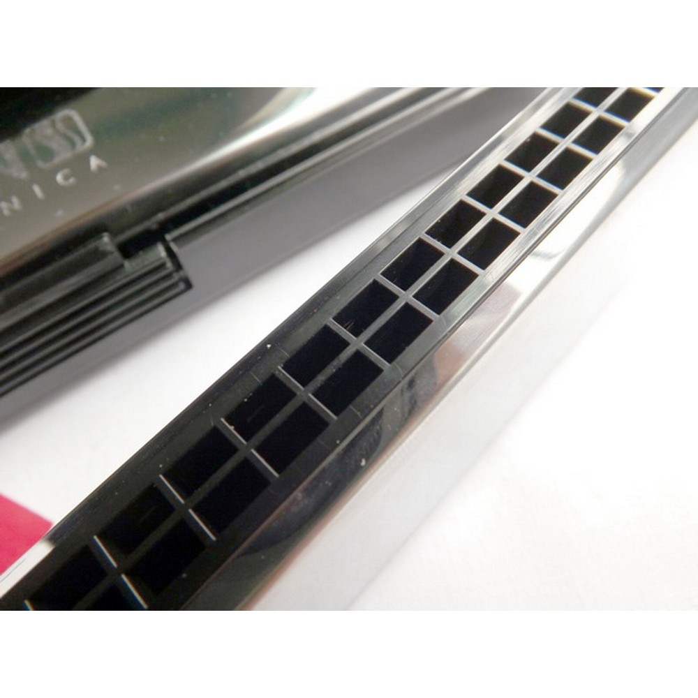 Kèn harmonica Swan Tremolo Inconceivable Key C