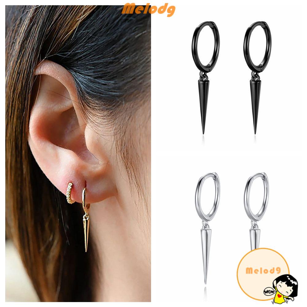 Bông Tai Dạng Kẹp Dáng Dài Đính Đinh Tán Phối Tua Rua Phong Cách Gothic Thời Trang