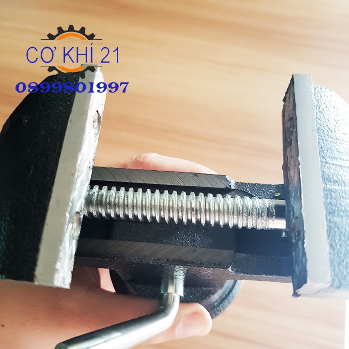 Ê tô kẹp bàn nguội xoay 360 độ Asaki