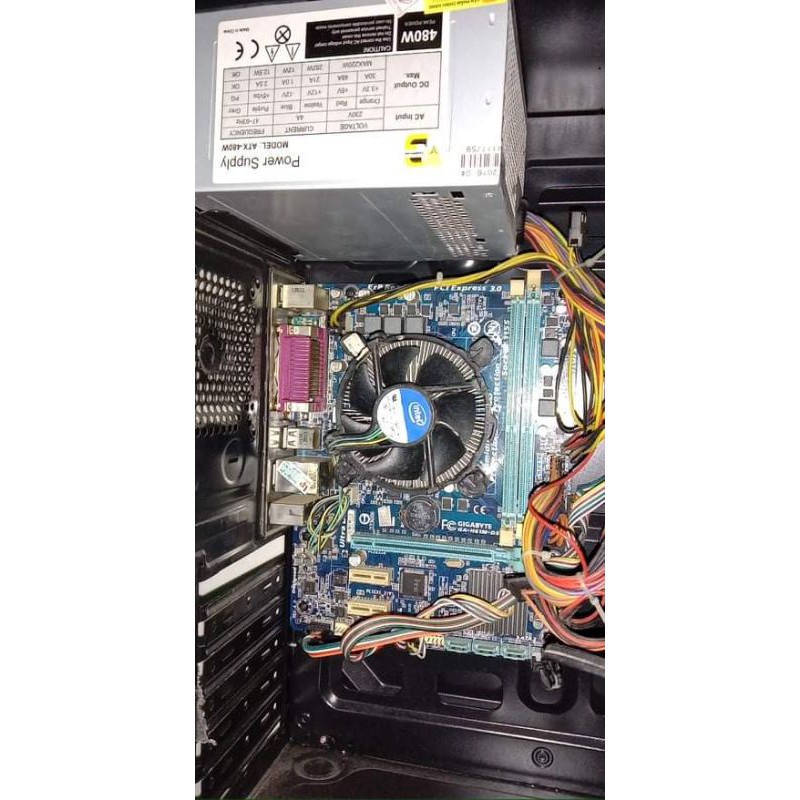 Cây h81 4gb onboard màn 19'