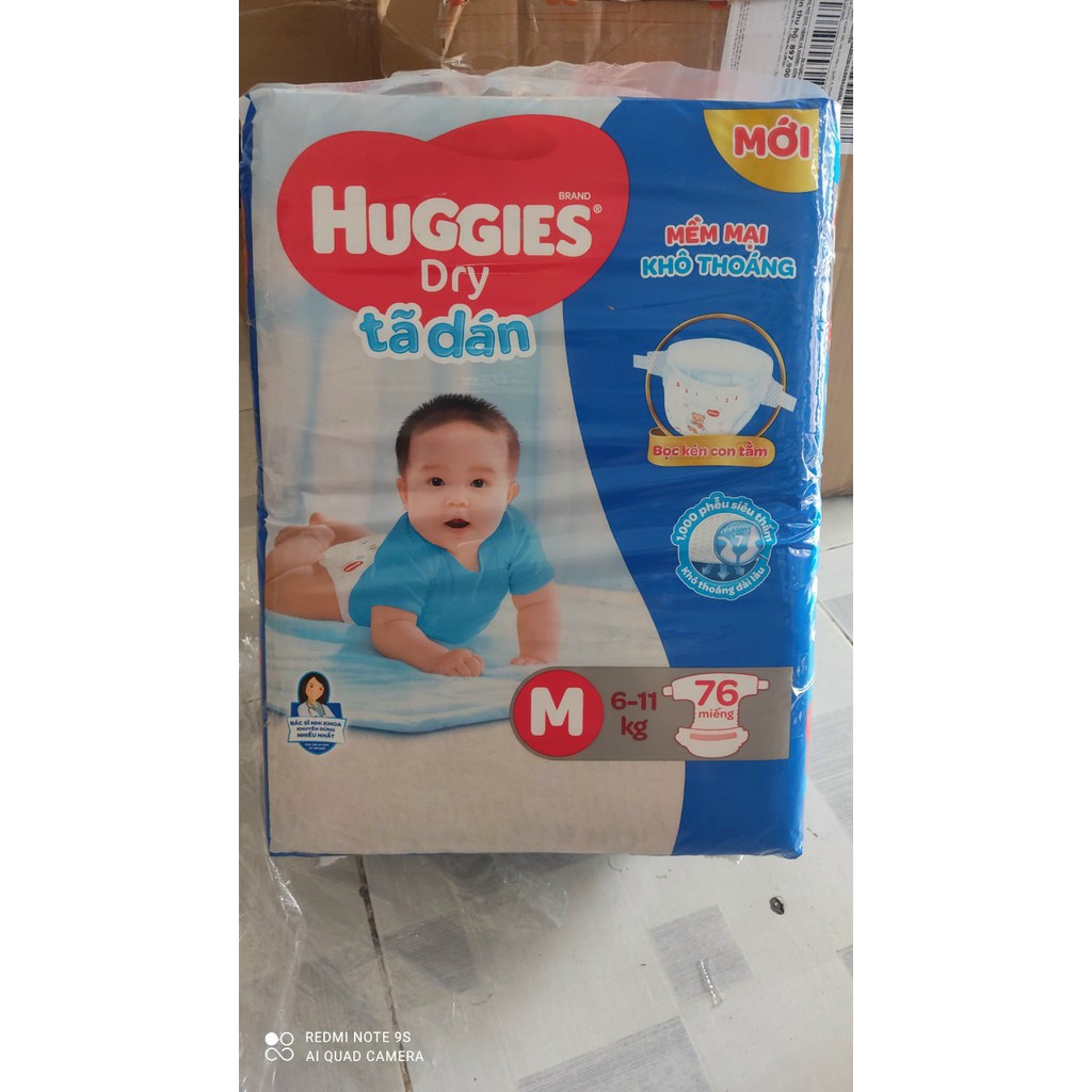 [SẲN HÀNG GIAO NGAY] Tã dán Huggies Dry Super Jumbo M76