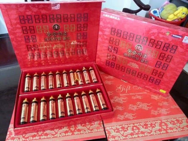 Nước Đông trùng hạ thảo hộp Đỏ 20 ống