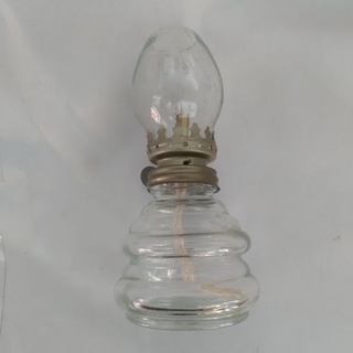 Đèn dầu thủy tinh hột vịt kiểu cổ xưa