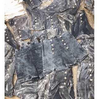 Qâng short jean 8 nút