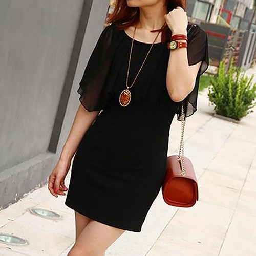 Dây chuyền có mặt hình Oval đính đá thời trang