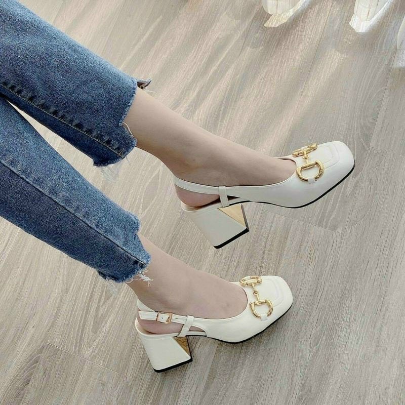 Sandal da mịn bít mũi vuông gót ốp mạ đen trắng mới - 7P