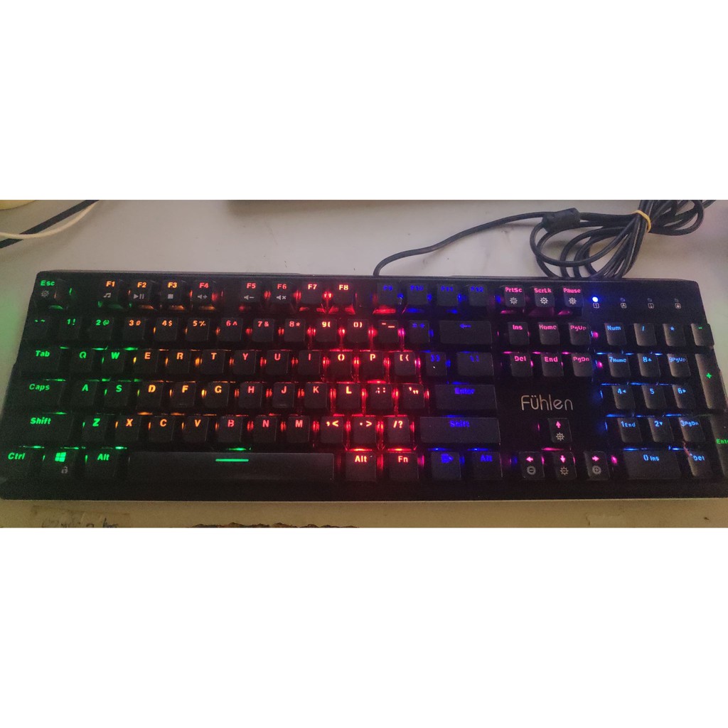 bàn phím cơ Fuhlen Destroyer 2nd( thiếu chân bật)