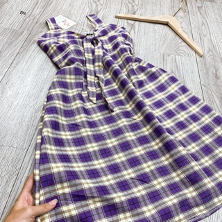 váy kẻ karo 2 dây nơ ngực
