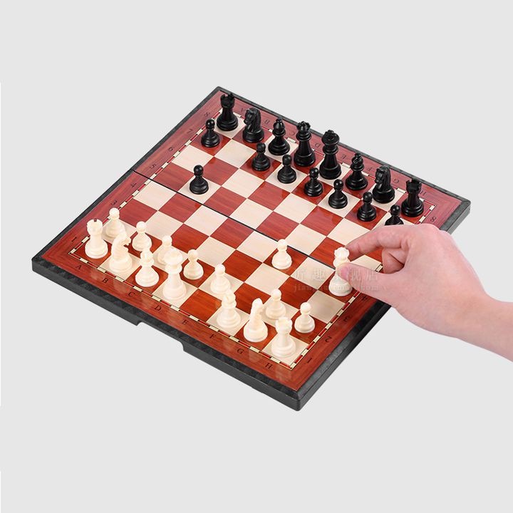 Trò chơi dân gian size vừa (28cm) Cá ngựa/Cờ vua/ Cờ Tướng/ Ô ăn quan 3 in 1 – có nam châm & không có nam châm