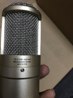 Micro thu âm Takstar Pc-k200.
