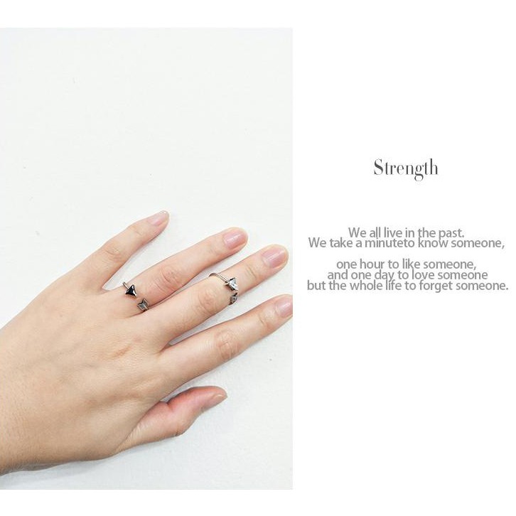 Nhẫn bạc 925 mặt tam giác nữ hình học S925 TRIANGLE QA SILVER Ring RI221203