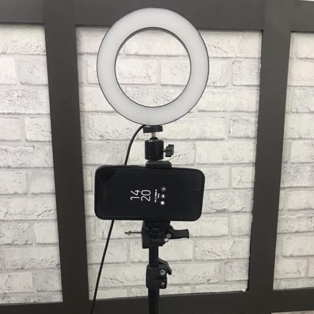 Đèn led hỗ trợ livestream và make up Beauty Light (16cm)