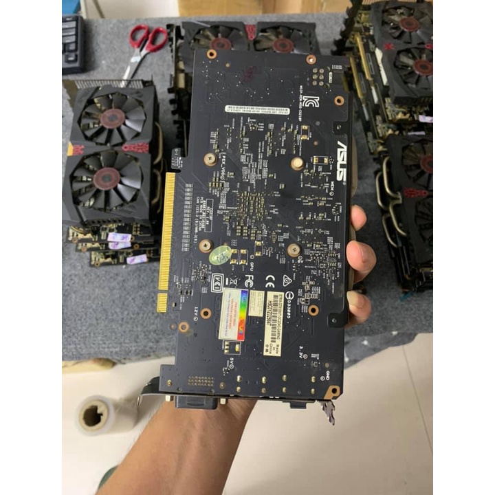 VGA ASUS STRIX GTX 1050TI OC GAMING - Dung lượng 4GB - 128 bit - DDR5