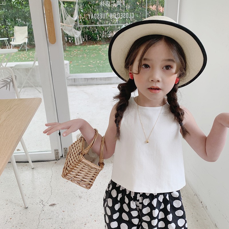 Set áo và quần thời trang dễ thương dành cho bé gái
