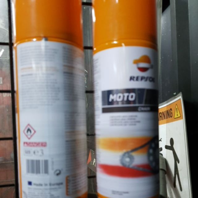 Xịt dưỡng sên, bôi trơn sên xích xe máy Repsol Moto Chain 400ml