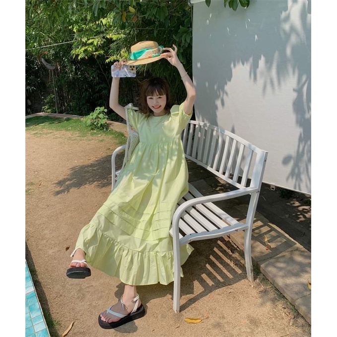 Váy maxi cổ tròn dáng dài xoè đuôi bèo tay bồng