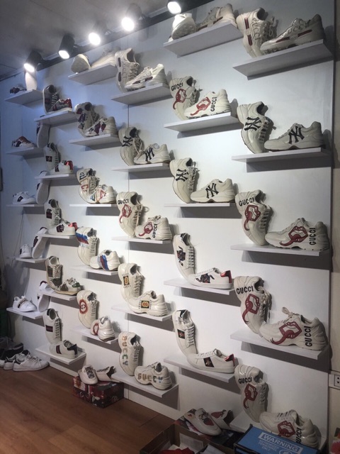 Giày guccciii-bản trơn-cao cấp mới nhất new 100%