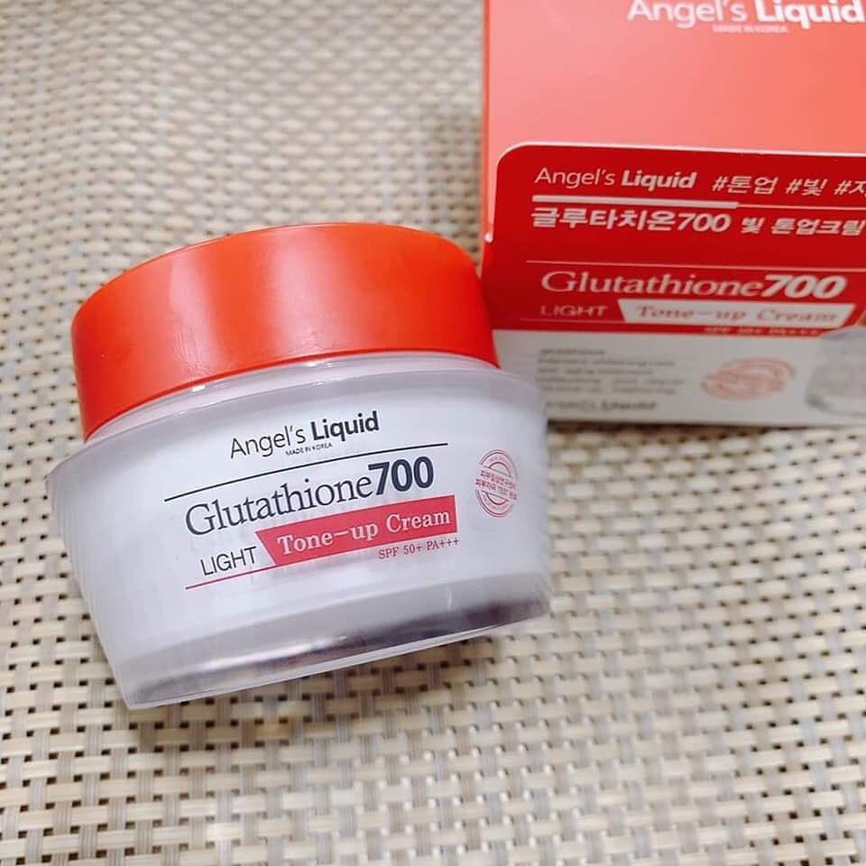 KEM DƯỠNG TRẮNG DA GLUTATHIONE 700 V CREAM 50ML 7 day 7day v7 kem mặt 7day