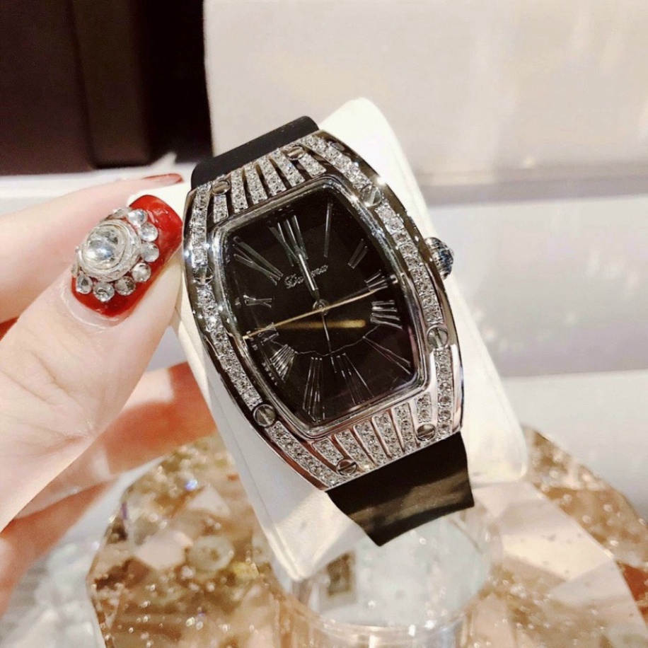 Đồng hồ nữ Davena mặt bầu quai silicon mềm dẻo, bảo hành 12 tháng