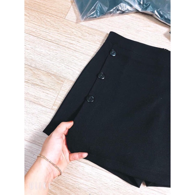 Quần váy chữ A phối cúc thần thánh | BigBuy360 - bigbuy360.vn