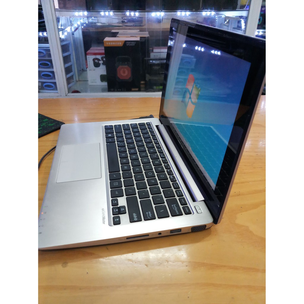 Laptop Mini Asus X202E core i3 3217U /RAM 4GB /HDD 500GB /Màn 11inh cảm ứng đẹp 98%