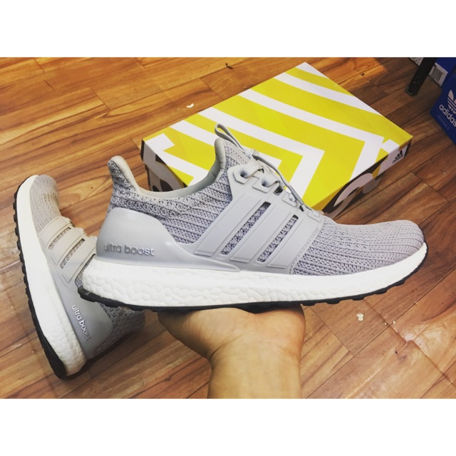 Giày Ultraboost 4.0 grey