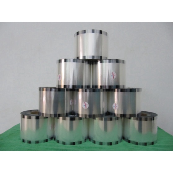 Màng dập cốc trà sữa trong suốt - Cuộn màng ép ly trà sữa dập được 2400 ly