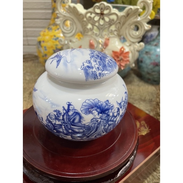 Hũ đựng trà
