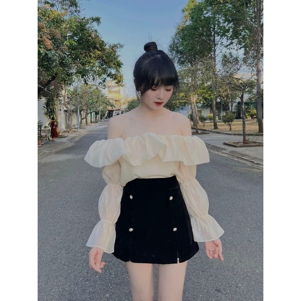 SET ÁO BẸT VAI TAY KHÚC + CHÂN VÁY ĐEN ĐÍNH NÚT