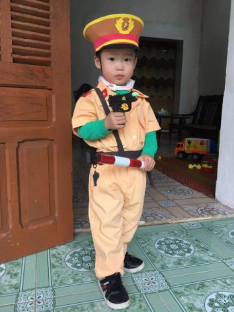 Bộ quần áo cảnh sát giao thông cho bé trai , đầy đủ phụ kiện