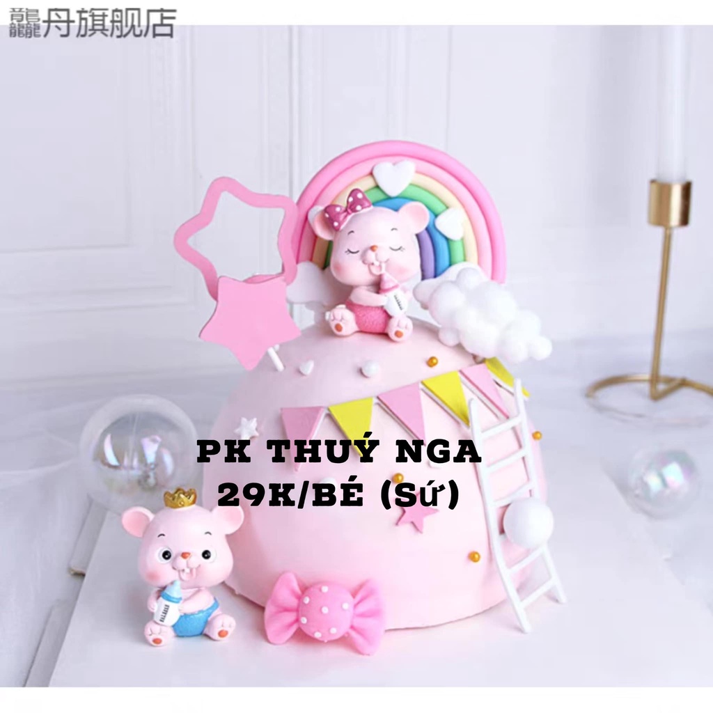 Chuột sứ nơ hồng,vương miện vàng ôm bình sữa