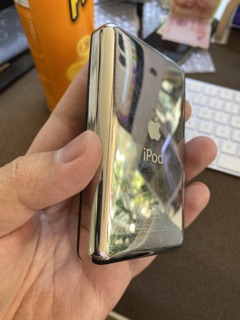 Máy nghe nhạc iPod Classic 160GB