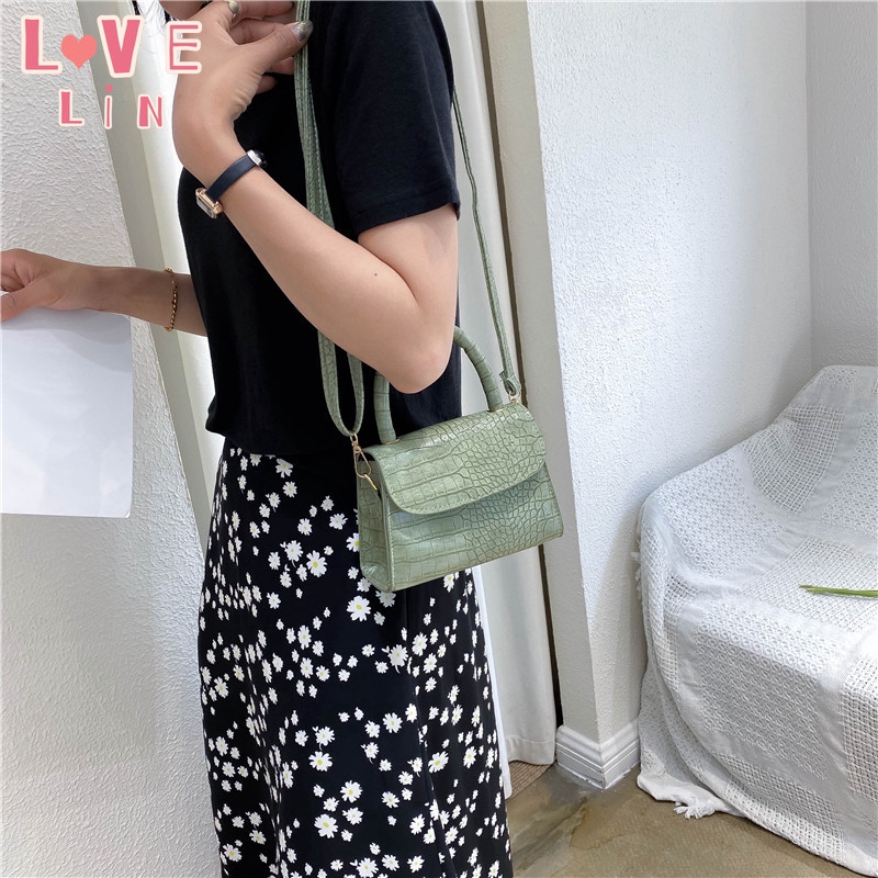 【Lovelin】Net red Hong Kong style retro crocodile pattern bag female 2020 new wave Korean version wild one-shoulder slung fashion hand