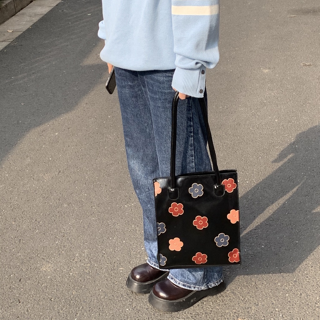 Túi Xách Da Bóng Họa Tiết Hoa Phong Cách Retro Hàn Quốc