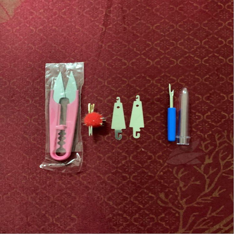 Dụng Cụ Tranh Thêu Chữ Thập